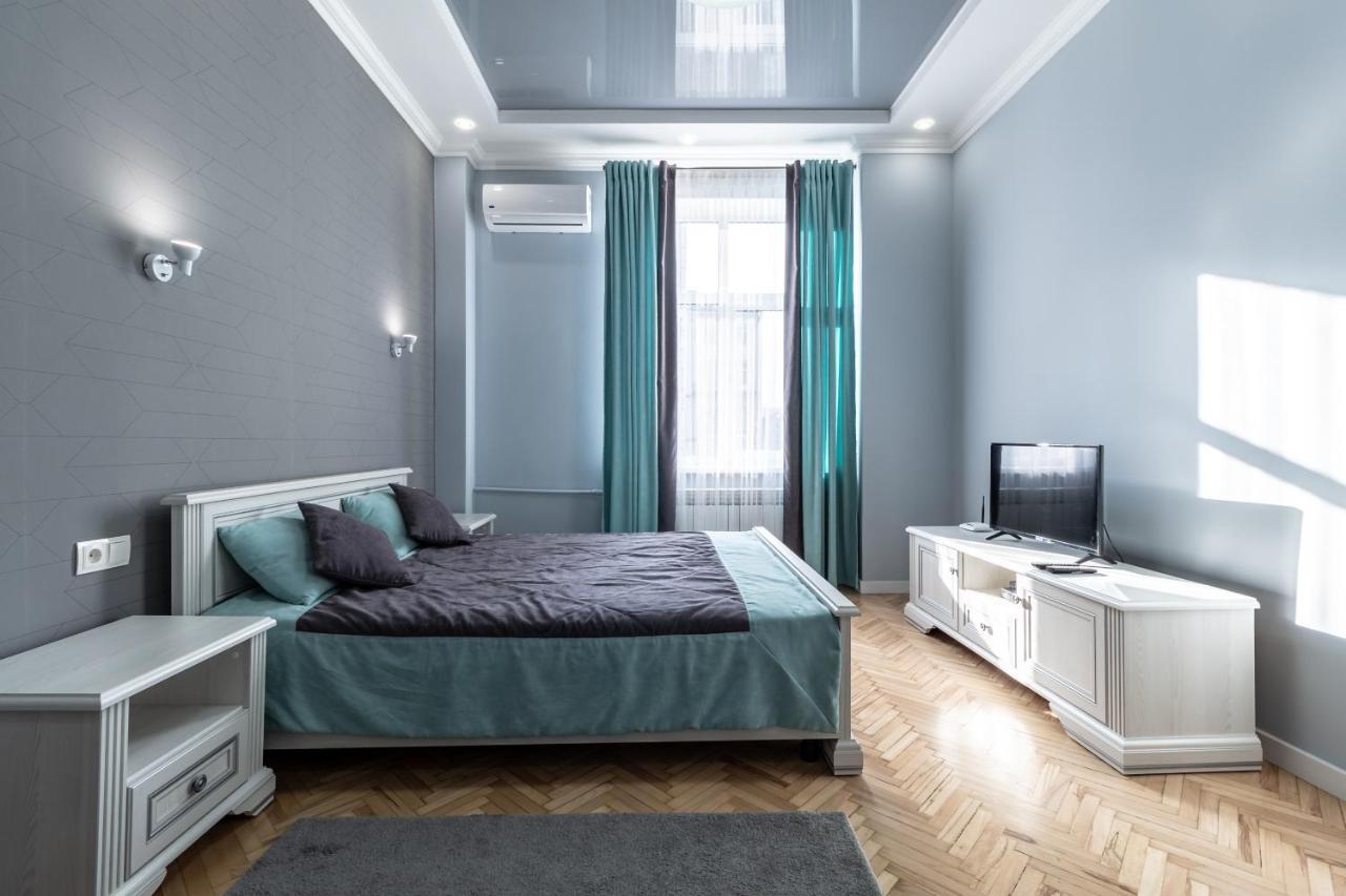 Inshiapartments On Liberty Avenue 利沃夫 外观 照片